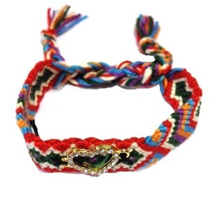 IBIZA LOOK BRAIDED MULTICOLOR BRACELET WITH RHINESTONE HEART (1 pc)
