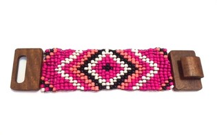 Aztec Wooden Clasp Bracelet Fuchsia (1 pc)