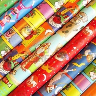 Sinterklaas Saint Nicholas Wrapping Paper Rolls 250 x 50 cm (5 pcs)